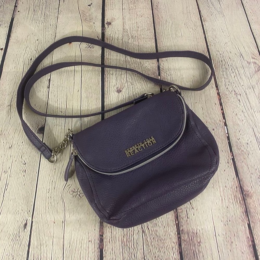 Kenneth Cole Reaction Purple Crossbody Bag/Purse